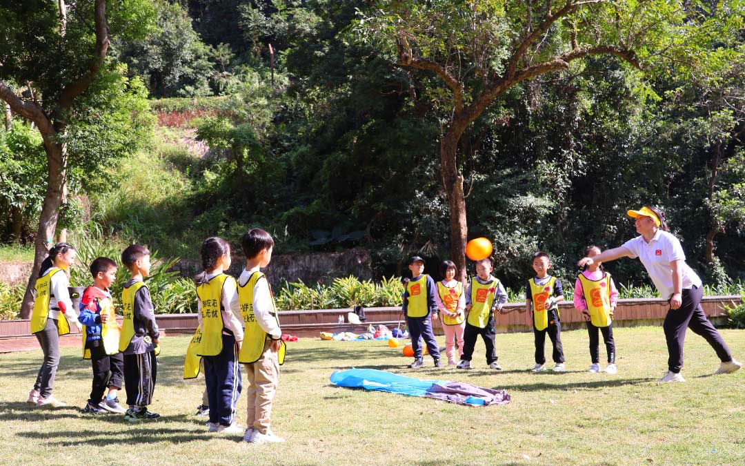 12.jpg bige-1542385-58950-0-6-0-67bd7eea_d884_49d1_9e87_2bfdac10c66a.jpg